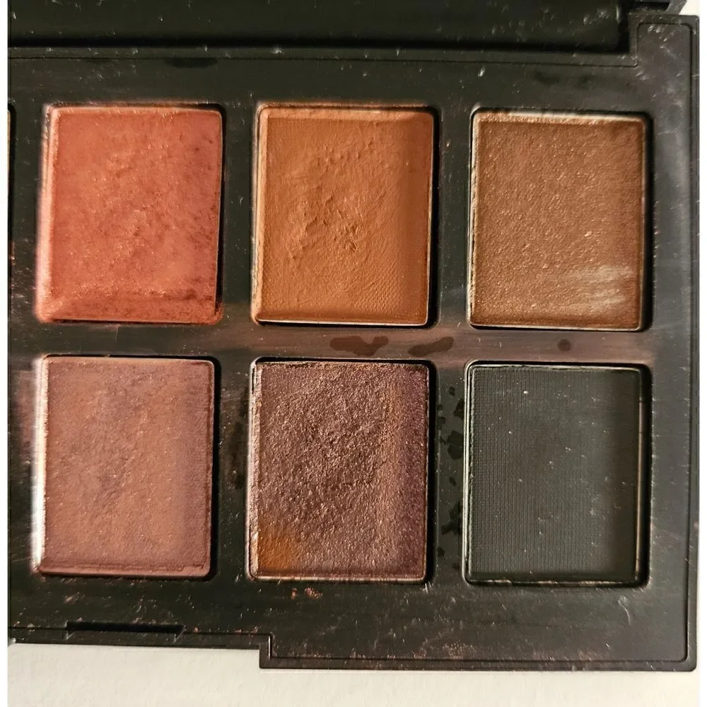 House Labs Glam Room No. 1 Eye Palette *Palette Declutter Sale* 